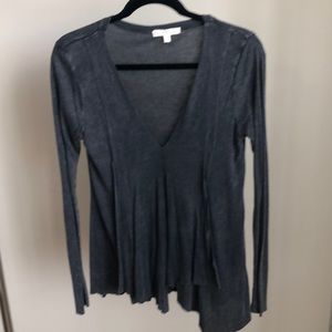 Evereve Long Sleeve Draping Front Top